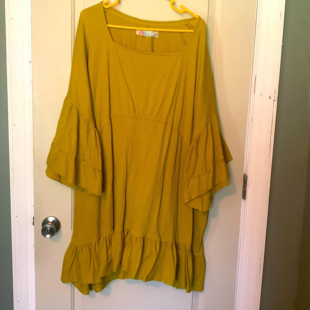 - FREE PEOPLE Beach tunic dress size M